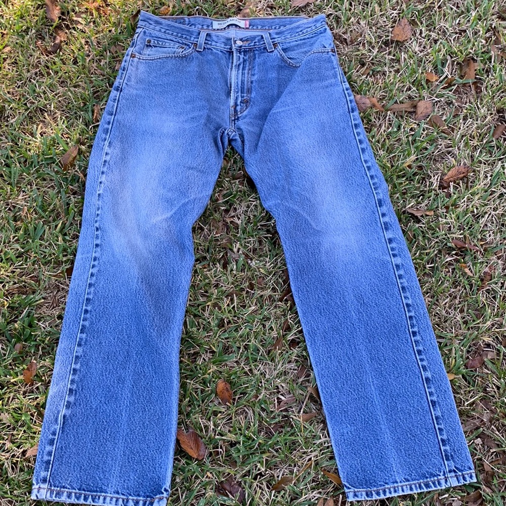 Levi’s 505 mens jeans in size 35/32